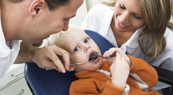 Kindern Die Angst Vorm Zahnarzt Nehmen So Klappt S Mibaby Magazin Ratgeber Testberichte Fur Eltern