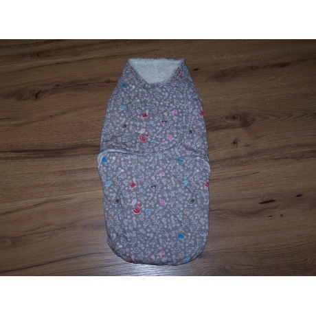kuschelig warmer Wickelsack für Neugeborene