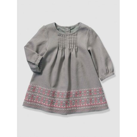 Gefüttertes Babykleid aus Serge