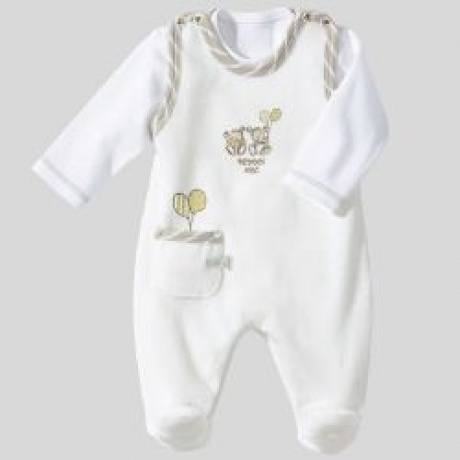Strampler mit Body Strampler mit Body