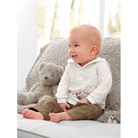 Set aus Shirt und Hose für Jungen