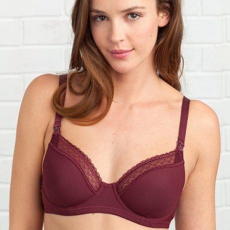 Still-BH Formbügeln mit Spitzendetails