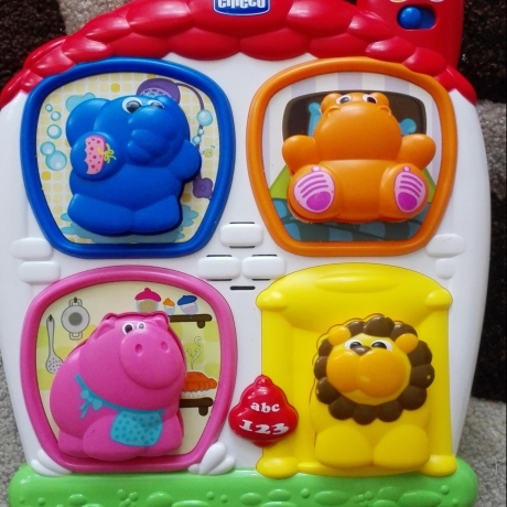 2 in 1 Formensortierer und Puzzle 2 in 1 Formensortierer und Puzzle