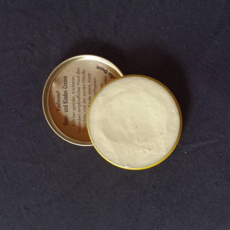 Haut- und Kindercreme Haut- und Kindercreme